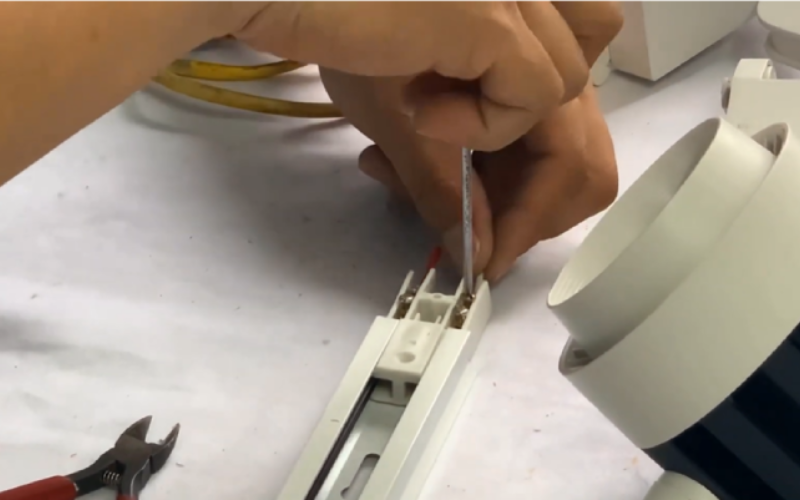 Hướng dẫn lắp đặt nguồn đèn led an toàn tại nhà