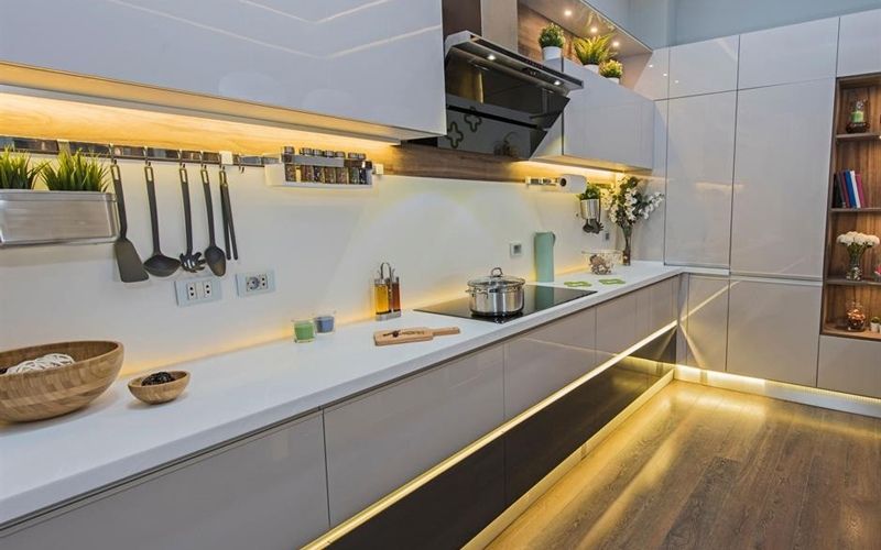 Ảnh Xu Hướng Đèn Led Tủ Bếp 2025: Những Mẫu Hot Nhất Hiện Nay - 1 Mẫu Đèn Led Tủ Bếp Hot Nhất Năm 2025