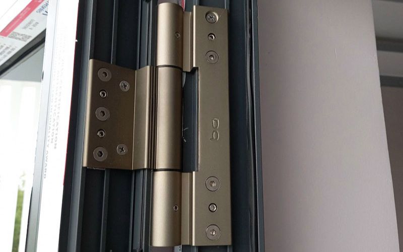Ảnh Bản Lề Chịu Tải Bao Nhiêu Kg Là Phù Hợp Cho Từng Loại Cửa? - 5 Bản Lề Chịu Tải Tiết Kiệm Chi Phí