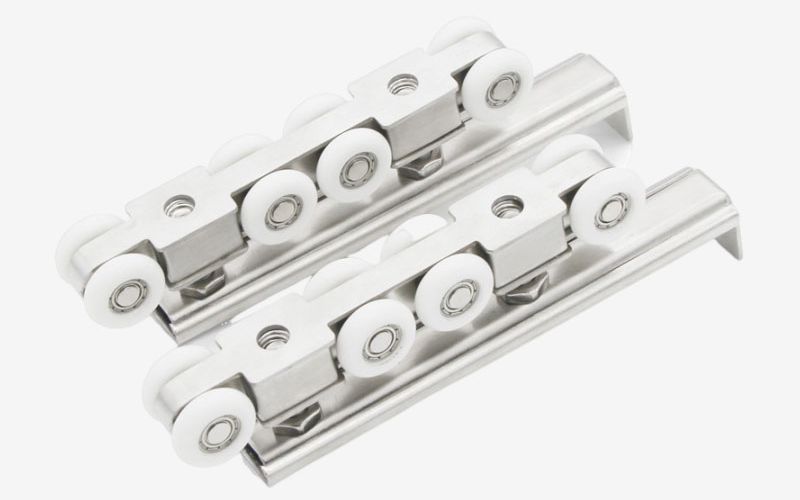 Bánh Xe Cửa Lùa Bằng Thép Và Inox