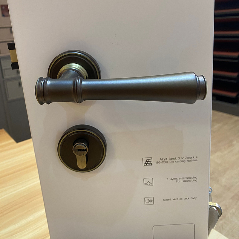 Ảnh Khoá cửa phòng tay gạt hợp kim kiểu Âu Taura C82Z50 - 16 Ảnh Khoá Cửa Phòng Tay Gạt Hợp Kim Kiểu Âu Taura C82Z50 - 15