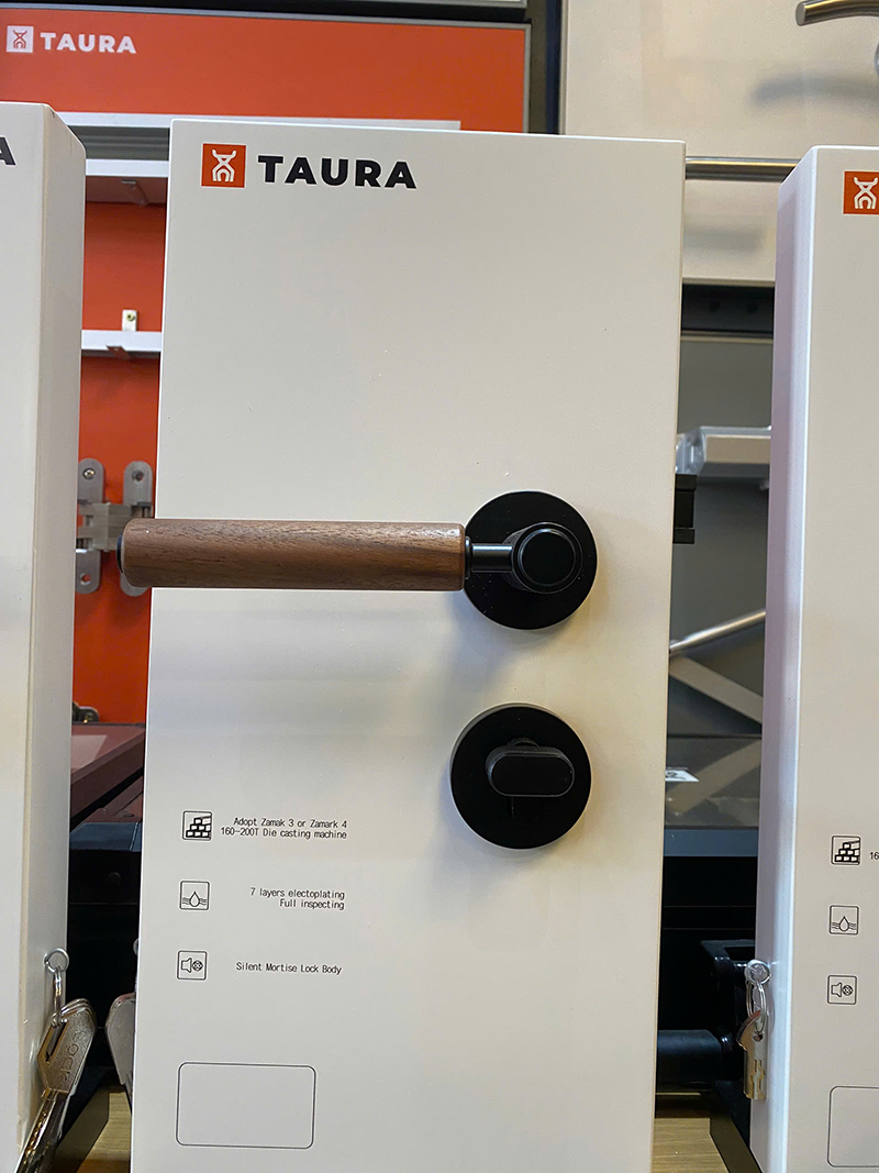 Ảnh Khoá cửa tay gạt hợp kim phối gỗ Bắc Âu Taura D72Z267 - 10 Ảnh Khoá Cửa Tay Gạt Hợp Kim Phối Gỗ Bắc Âu Taura D72Z267 - 9