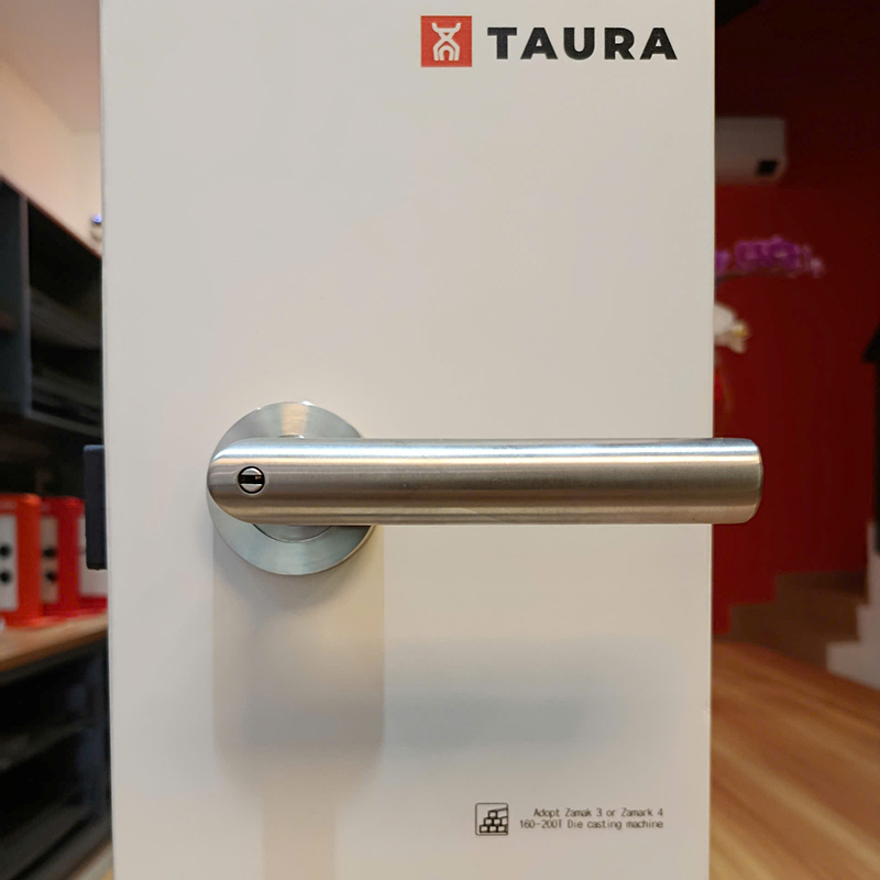 Ảnh Khóa Tay Gạt Tích Hợp Chìa Khóa Ẩn Taura Z8-S270 - 15