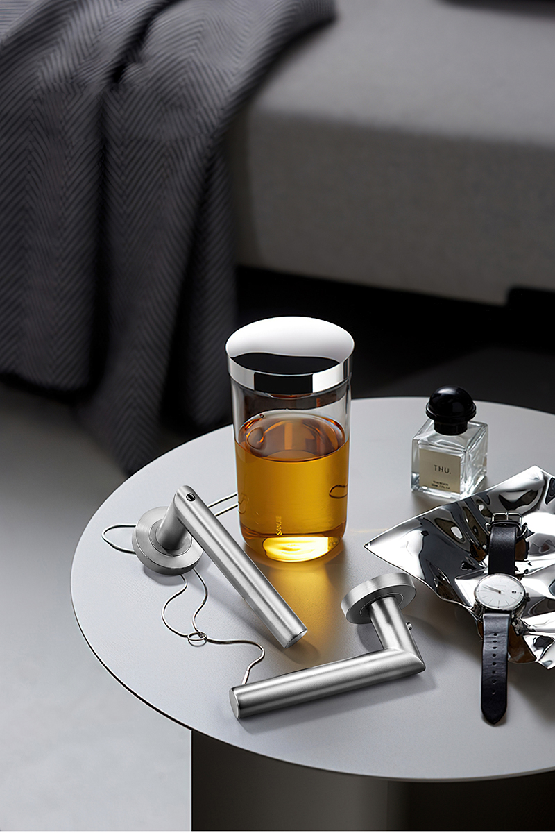 Ảnh Khóa Tay Gạt Tích Hợp Chìa Khóa Ẩn Taura Z8-S270 - 1