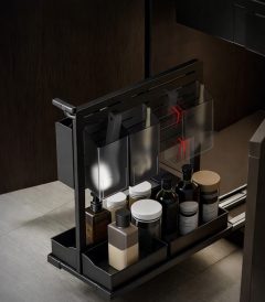 Kệ Đựng Chai Lọ Đồ Vệ Sinh Ray Trượt Đáy Taura 92104G (4)